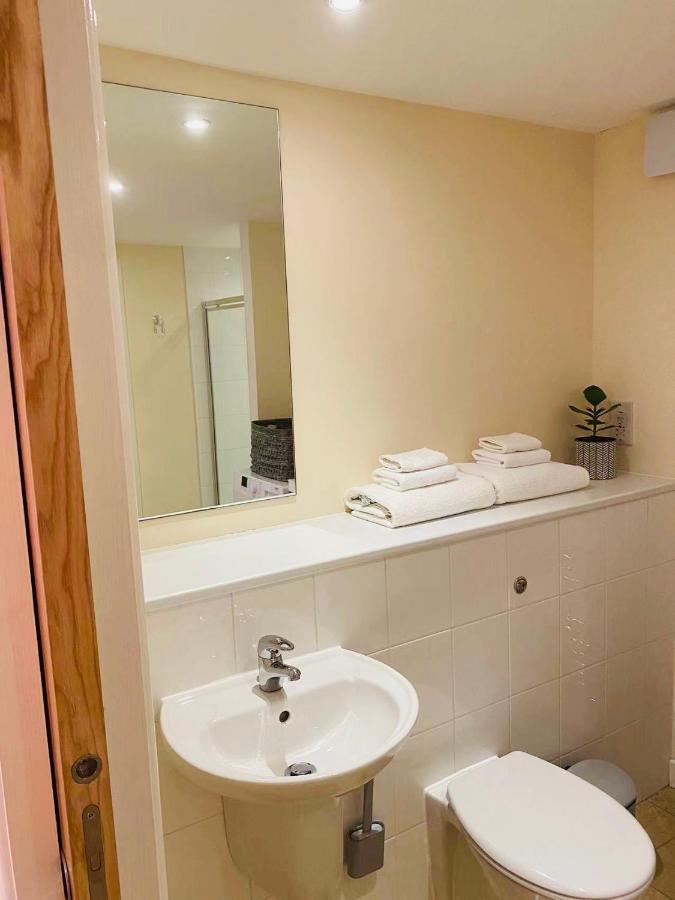 2 Bed 2 Bath With Private Parking Διαμέρισμα Εδιμβούργο Εξωτερικό φωτογραφία