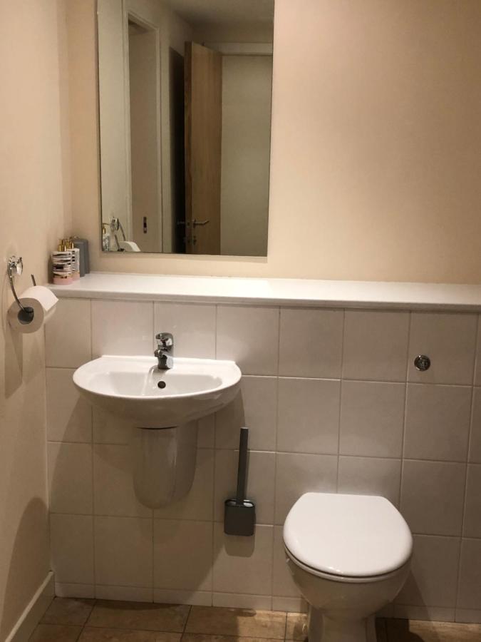 2 Bed 2 Bath With Private Parking Διαμέρισμα Εδιμβούργο Εξωτερικό φωτογραφία