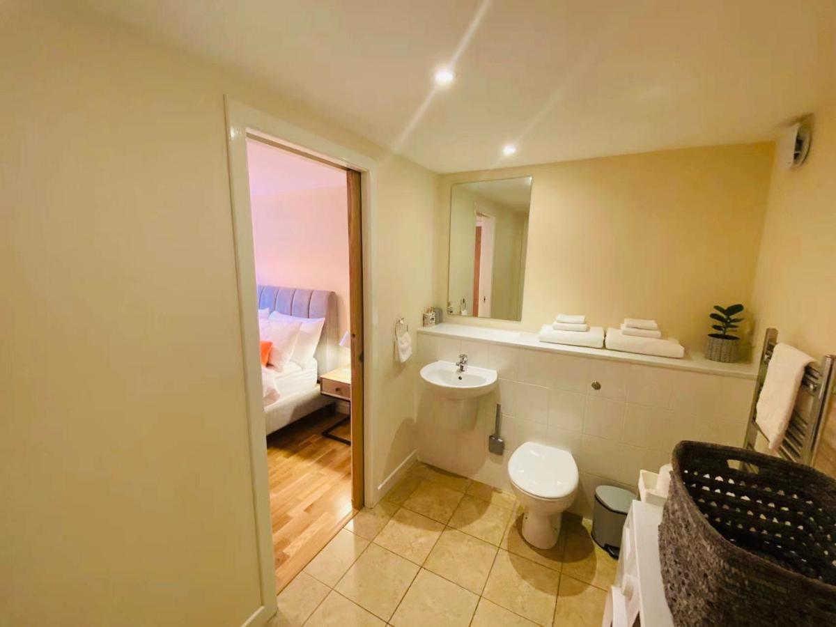 2 Bed 2 Bath With Private Parking Διαμέρισμα Εδιμβούργο Εξωτερικό φωτογραφία