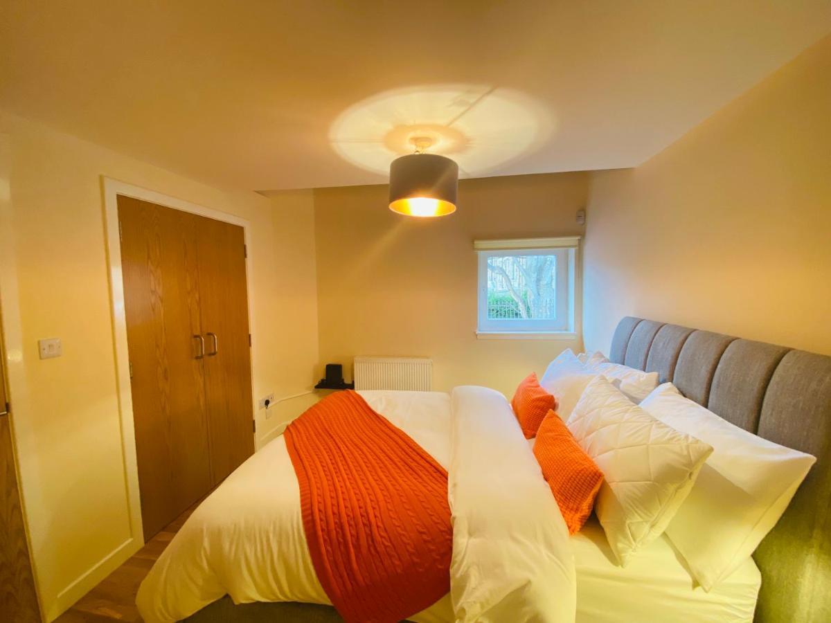 2 Bed 2 Bath With Private Parking Διαμέρισμα Εδιμβούργο Εξωτερικό φωτογραφία