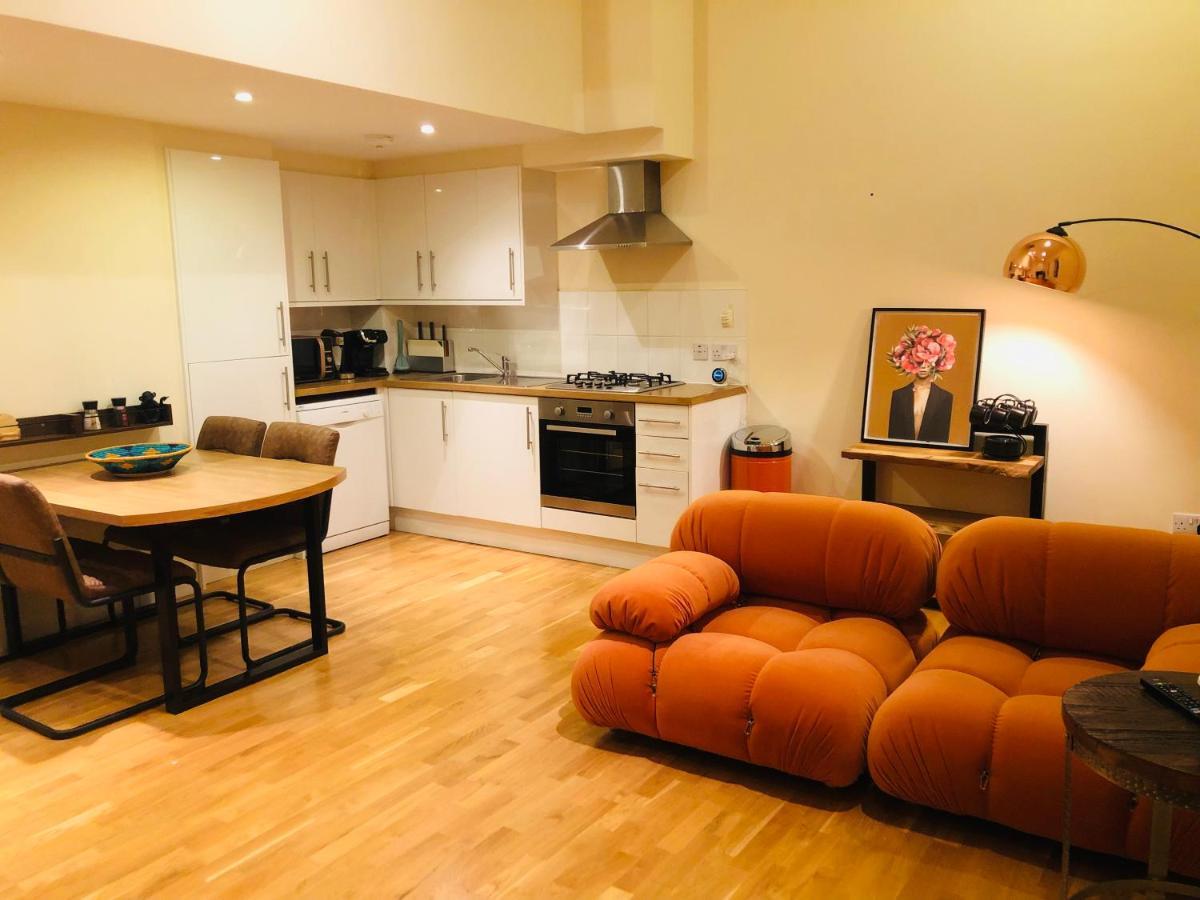2 Bed 2 Bath With Private Parking Διαμέρισμα Εδιμβούργο Εξωτερικό φωτογραφία