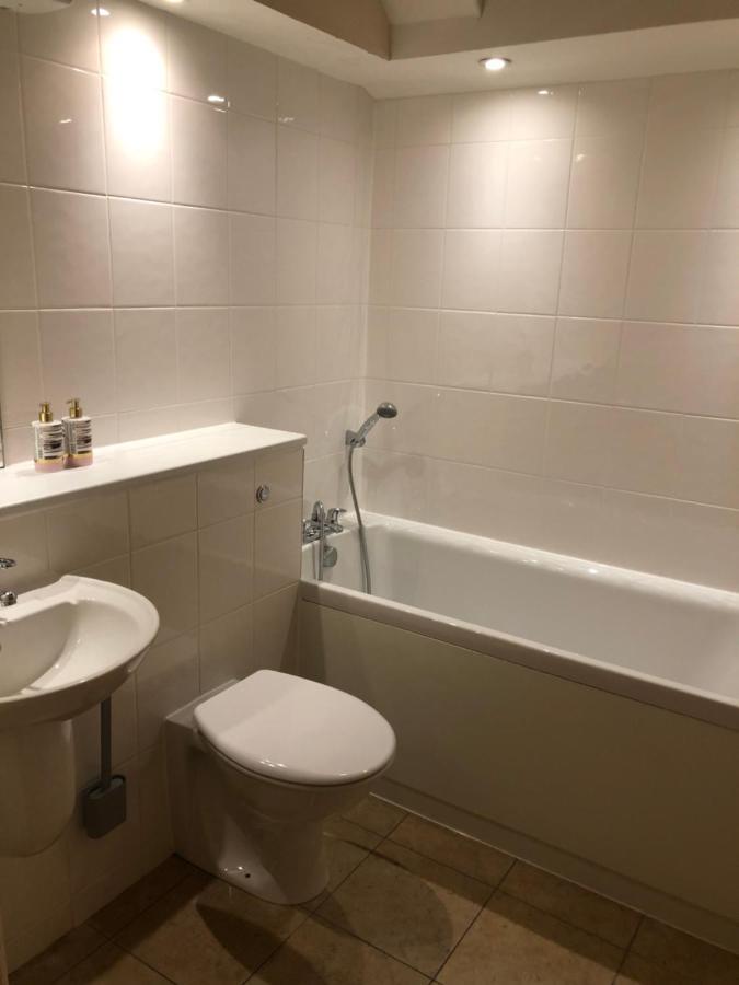 2 Bed 2 Bath With Private Parking Διαμέρισμα Εδιμβούργο Εξωτερικό φωτογραφία
