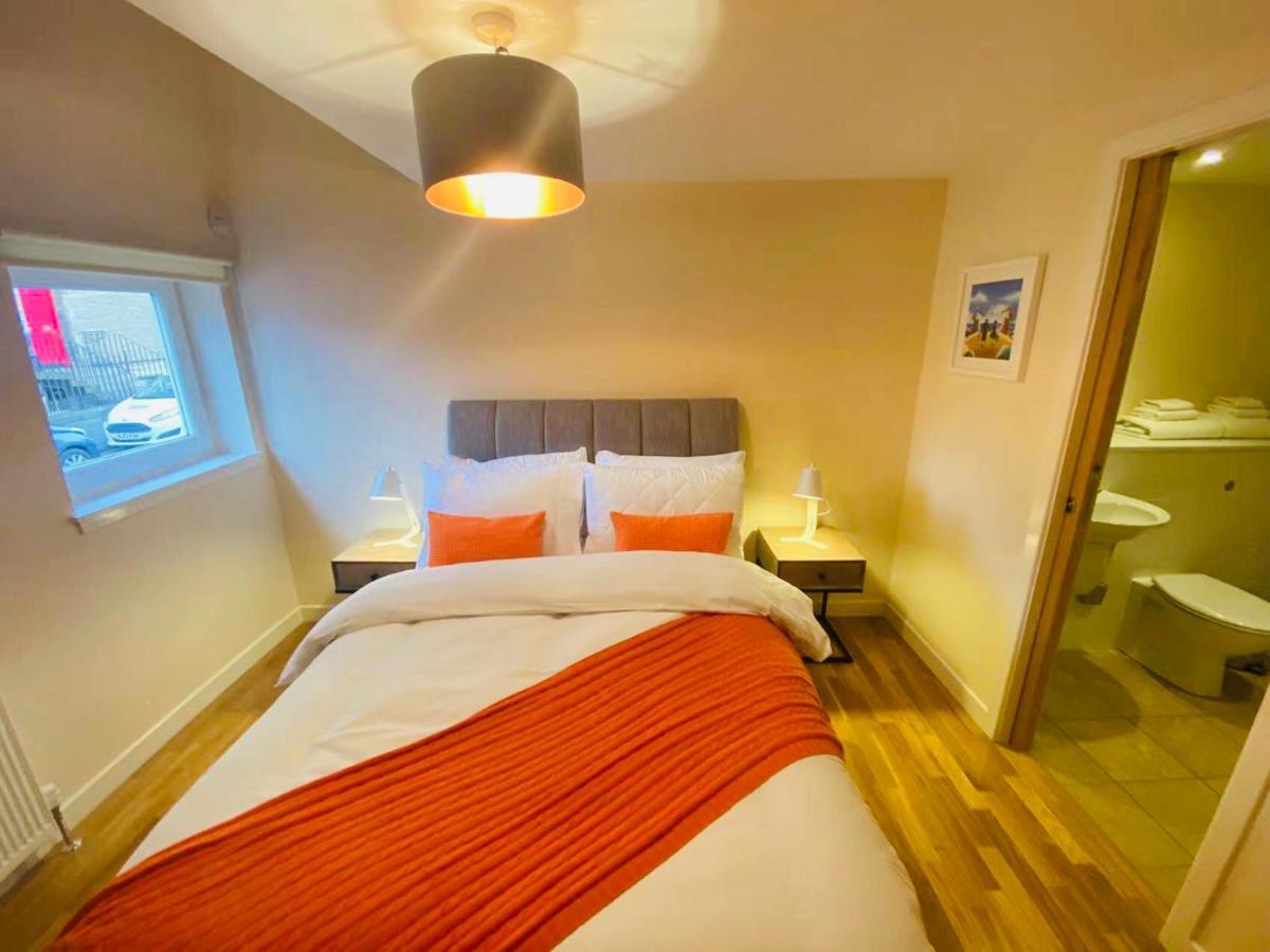 2 Bed 2 Bath With Private Parking Διαμέρισμα Εδιμβούργο Εξωτερικό φωτογραφία